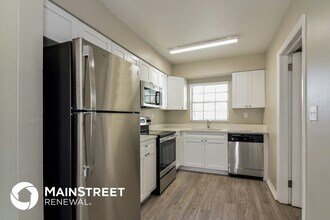 4208 King Alfred Dr in Tampa, FL - Foto de edificio - Building Photo