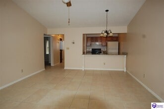 602 Potomac Ct in Radcliff, KY - Building Photo - Building Photo