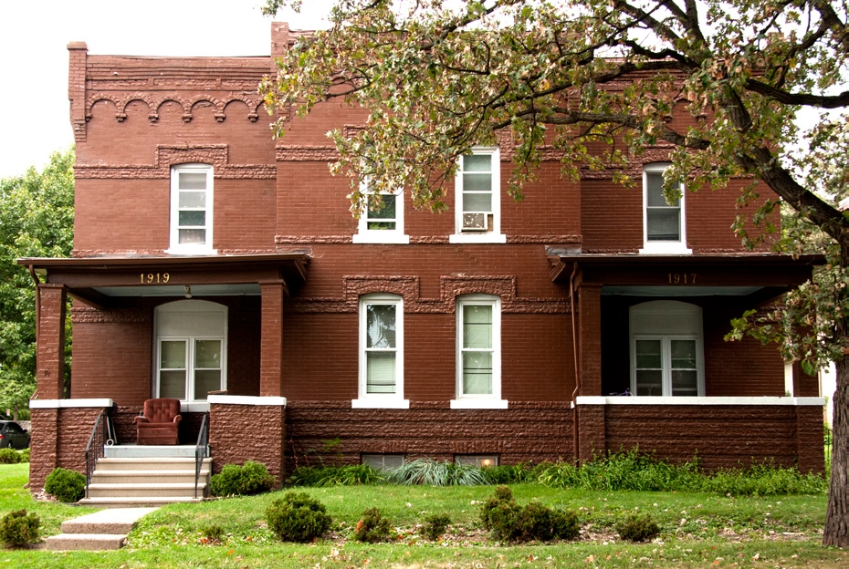 1917-1919 Pleasant St in Des Moines, IA - Building Photo