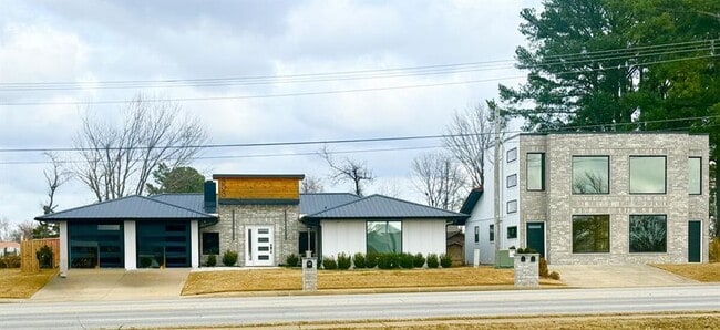 property at 303 S Promenade Blvd