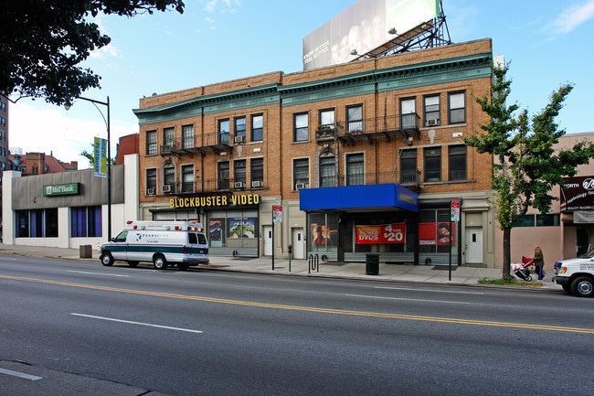 350 Flatbush Ave in Brooklyn, NY - Building Photo - Primary Photo