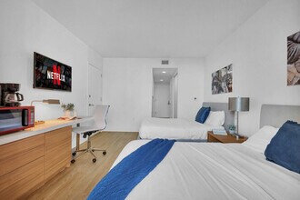 2602 E Hallandale Beach Blvd, Unit ID1389782P in Hallandale Beach, FL - Building Photo - Building Photo