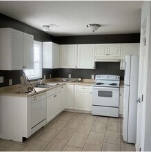 1710 Garland St in Greenville, NC - Building Photo - Building Photo
