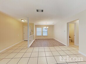 6419 Beech Trail Dr in Converse, TX - Building Photo - Building Photo