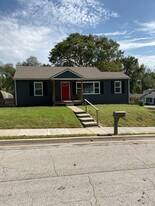 1429 Grand Ave in Leavenworth, KS - Building Photo