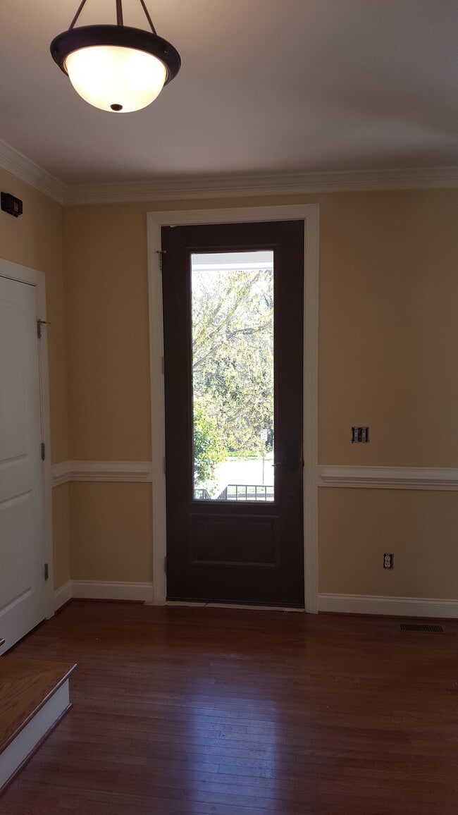 1133 N Blount St in Raleigh, NC - Building Photo - Building Photo