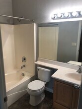 6125 Orchard Hill Way in Elk Grove, CA - Building Photo - Building Photo