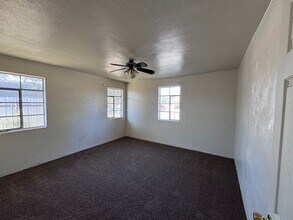 3 W Wells St in Roswell, NM - Building Photo - Building Photo