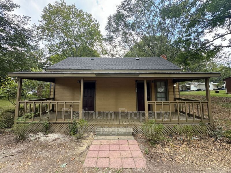 93 Benson St in Lawrenceville, GA - Building Photo