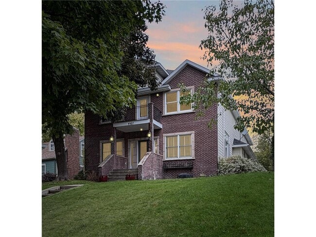property at 4407 Curve Ave