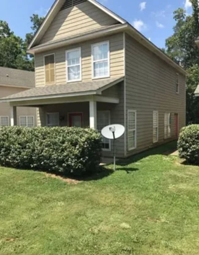 property at 1625 Garfield Ave