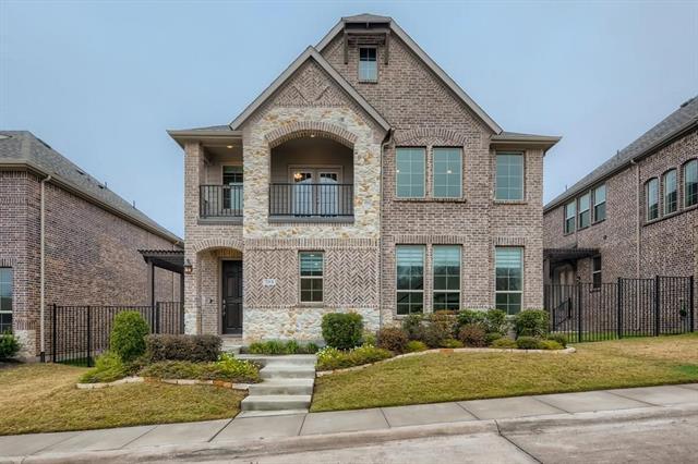 property at 284 Palisades Blvd