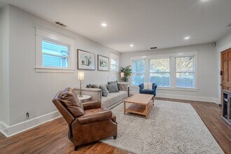 5822 Belmont Ave in Dallas, TX - Building Photo - Building Photo