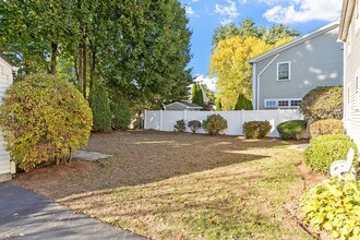 70 Canterbury Rd in Waltham, MA - Building Photo - Building Photo