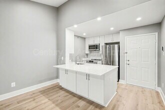 3313 Wyndham Cir in Alexandria, VA - Building Photo - Building Photo