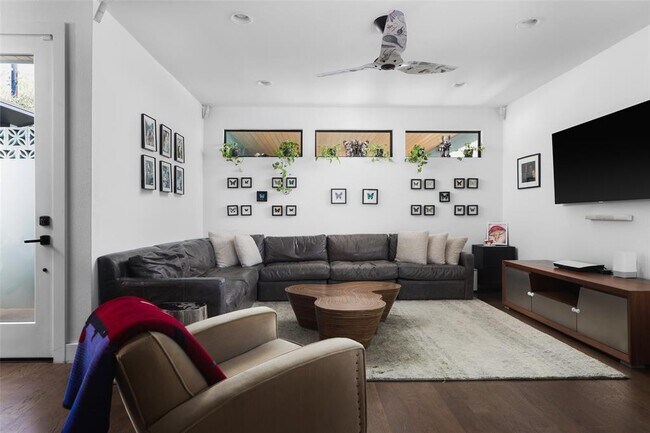 4420 Mt Vernon Dr in Austin, TX - Building Photo - Building Photo