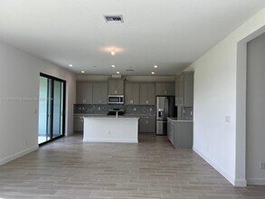 1576 Wandering Willow Wy in Westlake, FL - Building Photo - Building Photo