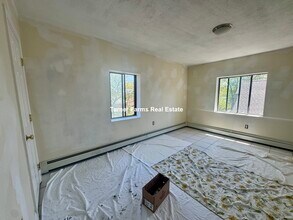 120 Jaques St, Unit 3 in Somerville, MA - Foto de edificio - Building Photo