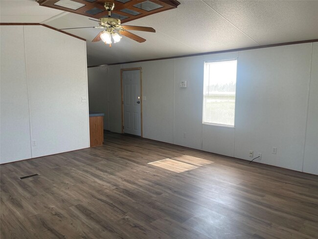 property at 605 Rd 5816