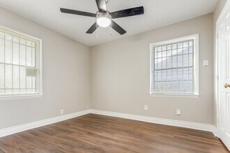 9310 Forest View St in Houston, TX - Building Photo - Building Photo