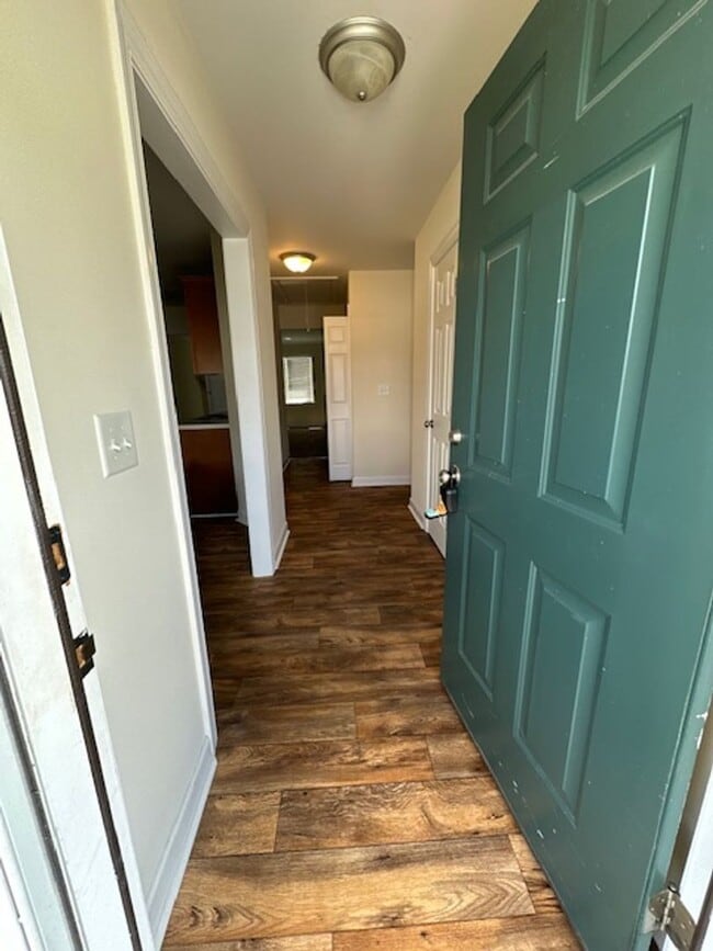 1548 Surrey Ct in Rocky Mount, NC - Building Photo - Building Photo