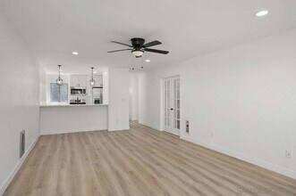 4182 Mount Alifan Pl, Unit G in San Diego, CA - Foto de edificio - Building Photo