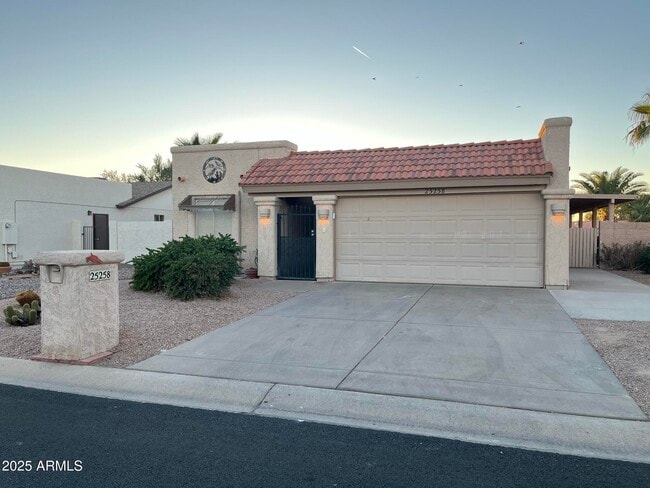 property at 25258 S Pinewood Dr