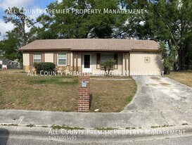 5524 Saint Josephs Blvd in Orlando, FL - Building Photo