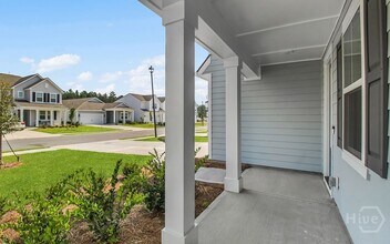 109 Sweetwood Cir in Savannah, GA - Foto de edificio - Building Photo