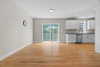 7 Gorham St in Chelmsford, MA - Building Photo - Building Photo