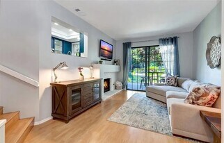 20122 Bayfront Ln in Huntington Beach, CA - Building Photo