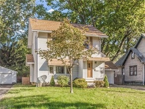 1023 Sackett Ave in Cuyahoga Falls, OH - Building Photo - Building Photo