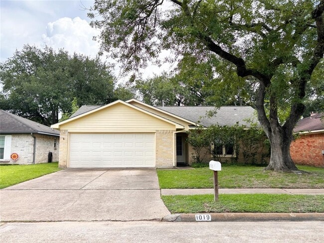 property at 1019 Three Forks Dr