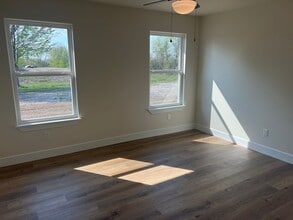 14901 N Iredelle Way in Tahlequah, OK - Foto de edificio - Building Photo