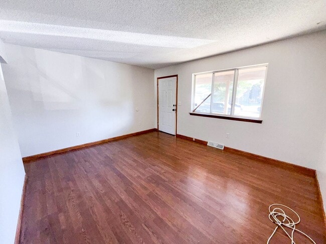 2836 Palisades Ave in Columbus, OH - Building Photo - Building Photo