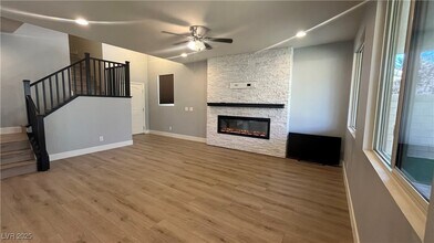 8016 Skye Falls St in Las Vegas, NV - Building Photo - Building Photo