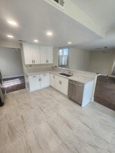 1437 Green Oak Rd in Vista, CA - Foto de edificio - Building Photo
