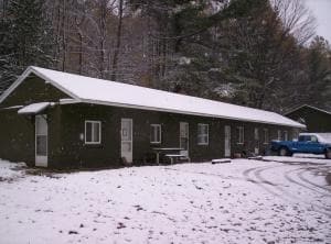 7690 Old US 27 in Frederic, MI - Foto de edificio
