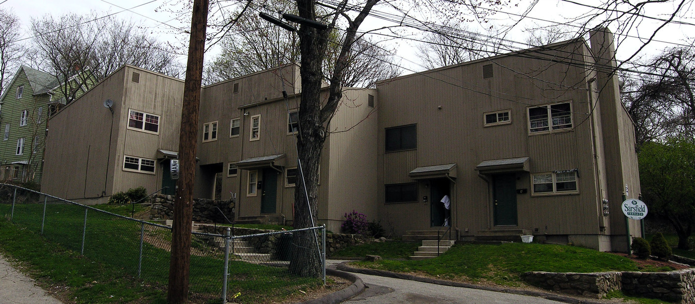 Sarsfield Terrace in Waterbury, CT - Building Photo