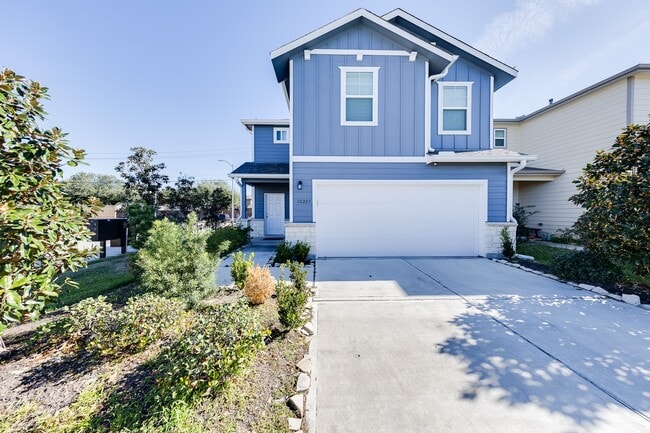 10207 Cannons Run Way