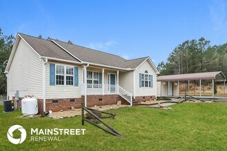176 Breland Dr in Clayton, NC - Building Photo - Building Photo