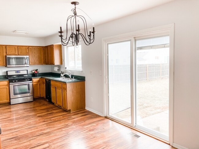 10018 70th St in Kenosha, WI - Building Photo - Building Photo