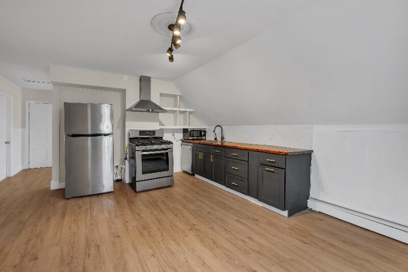 77 Vinton St in Providence, RI - Building Photo