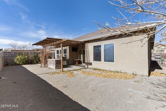 13230 Bywell in El Paso, TX - Building Photo - Building Photo