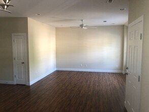 1207 Greenwood Ave in Wilmington, NC - Building Photo - Building Photo