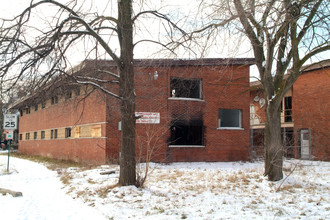 2800 Ewald Cir in Detroit, MI - Building Photo - Building Photo