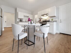 108 Callender St-Unit -3 in Boston, MA - Building Photo - Building Photo