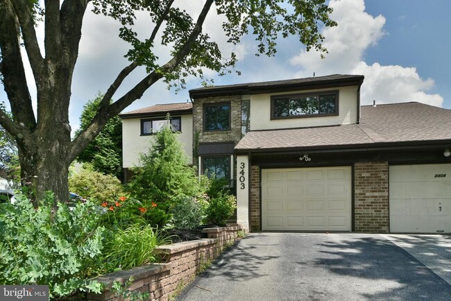 property at 3403 Honey Run Rd