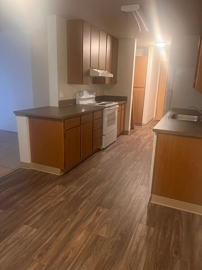 Lakeview Court Apartments in Seattle, WA - Foto de edificio - Building Photo