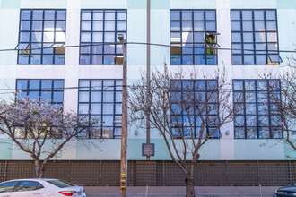 88 Hoff St in San Francisco, CA - Building Photo - Building Photo